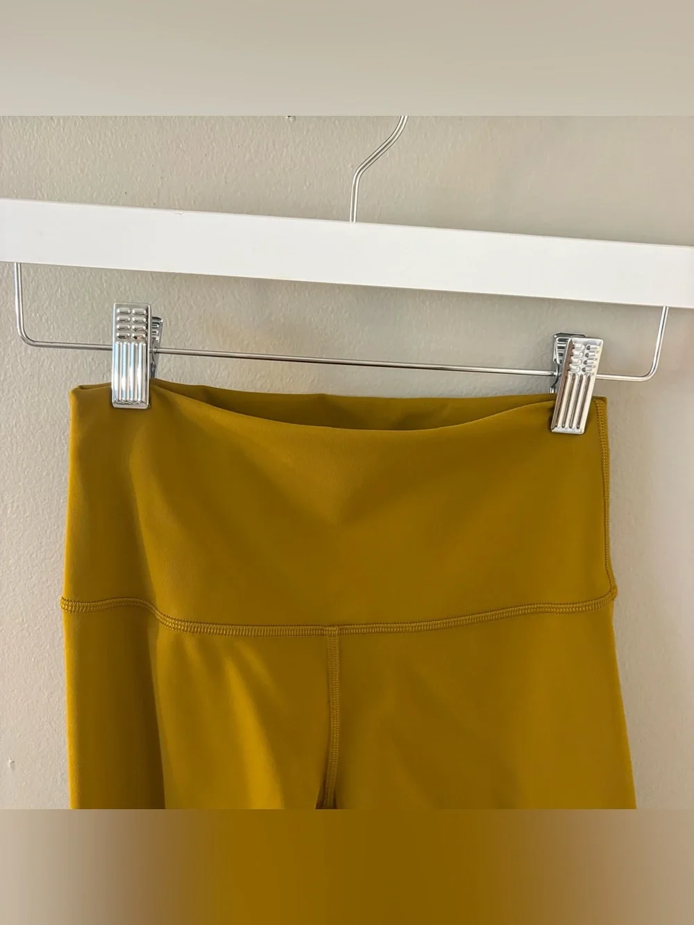 Lululemon Wunder Train High-Rise 6